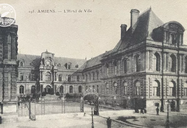 carte postale ancienne amiens